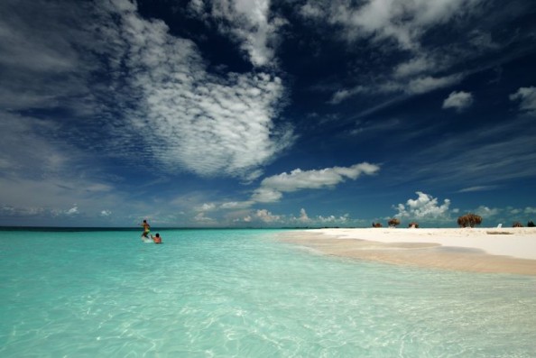 Top 4 blue beaches in the world Cayo largo Cuba