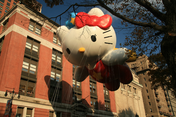 Macy's Thanksgiving Parade Hello Kitty Day Balloon