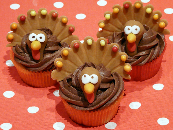 Thanksgiving Gobble Gobble Cupcake
