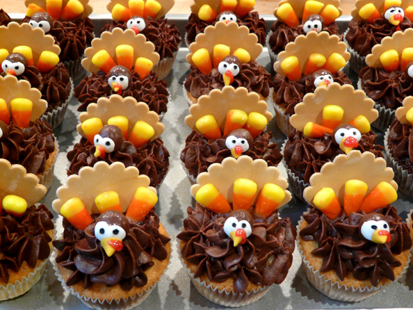 Thanksgiving Turkey Army Cupcake