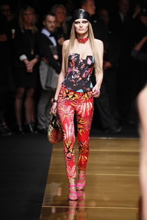 Versace for HM collection November 2011 Fashion show