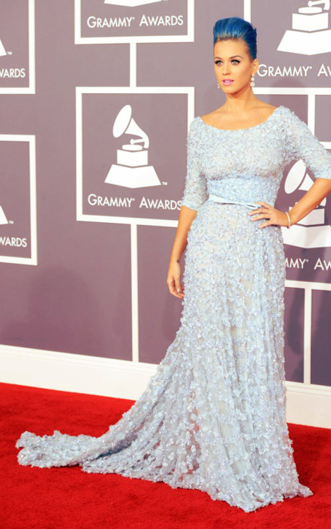 Katy Perry in Ellie Saab at the 2012 Grammy Awards