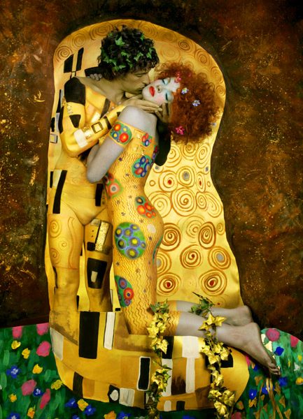 Gustav Klimt inspired art - The Kiss reinterpretation 6
